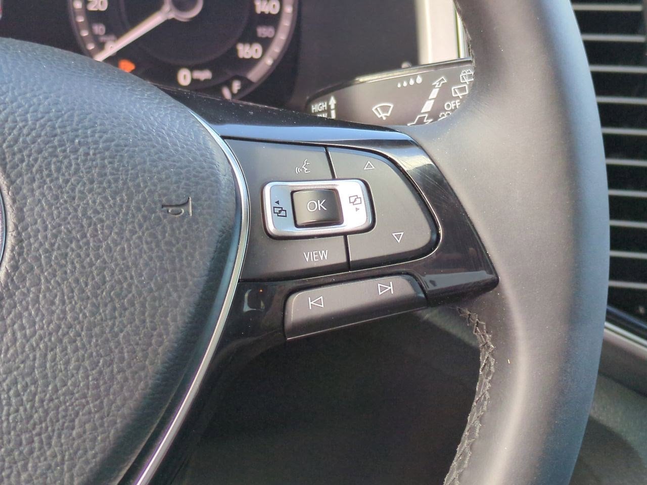 Thumbnail: 2019 Volkswagen Atlas - 27