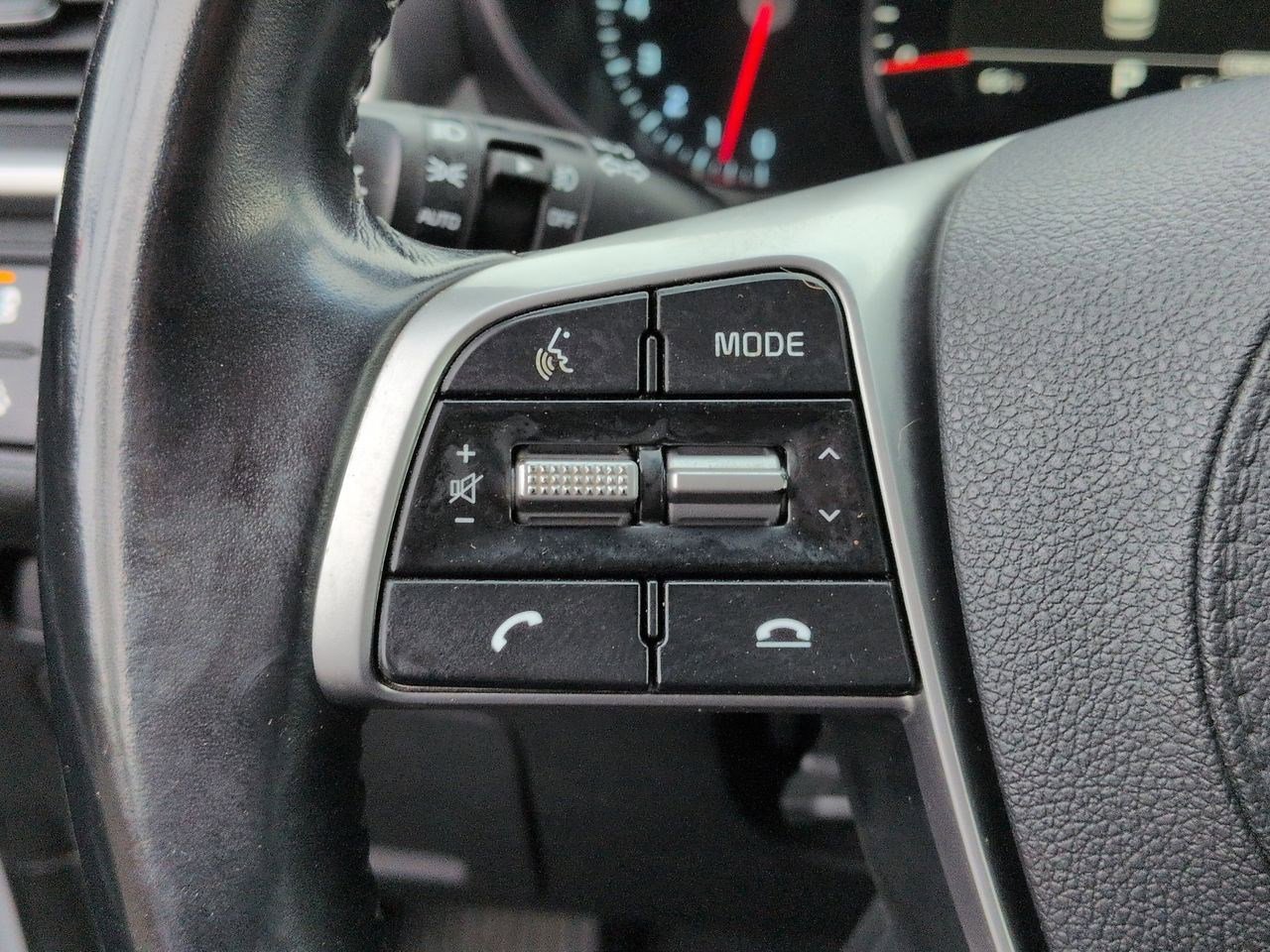 Thumbnail: 2019 Kia Sorento - 24