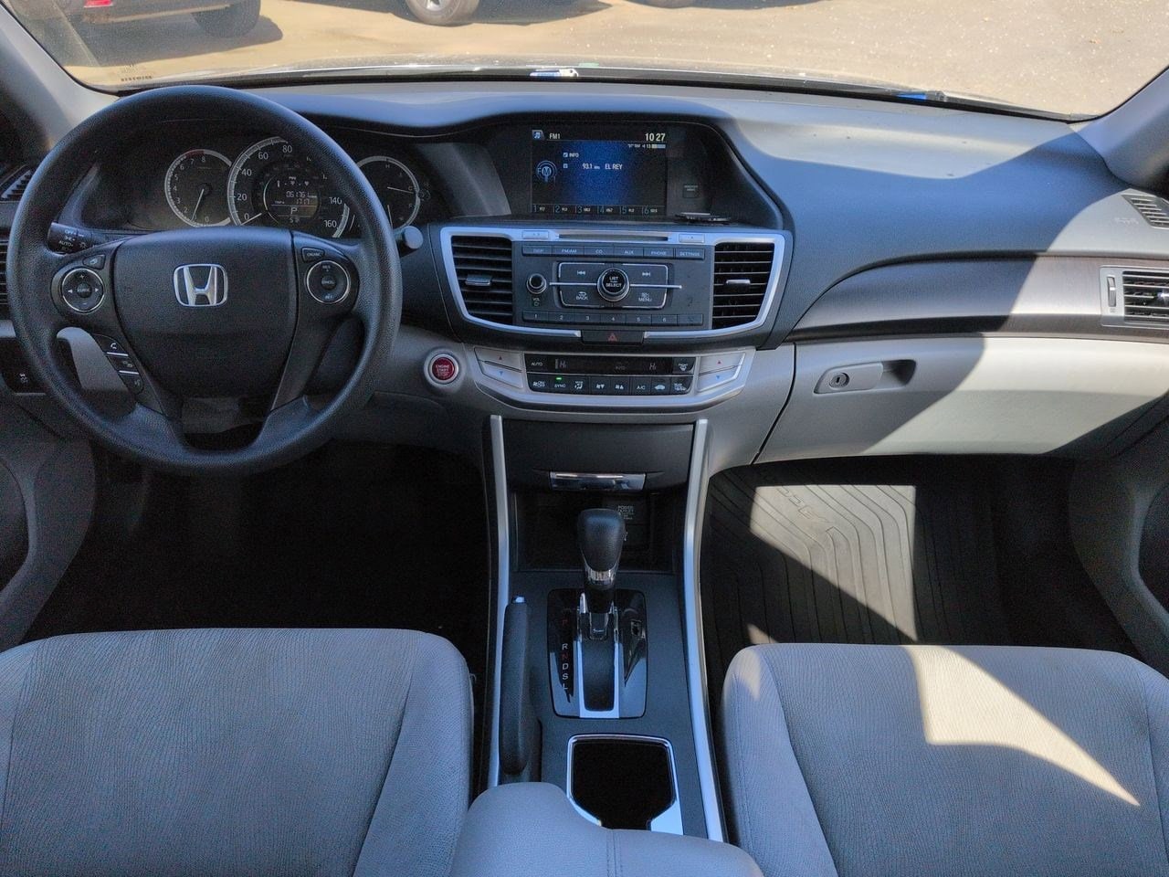 Thumbnail: 2015 Honda Accord - 16