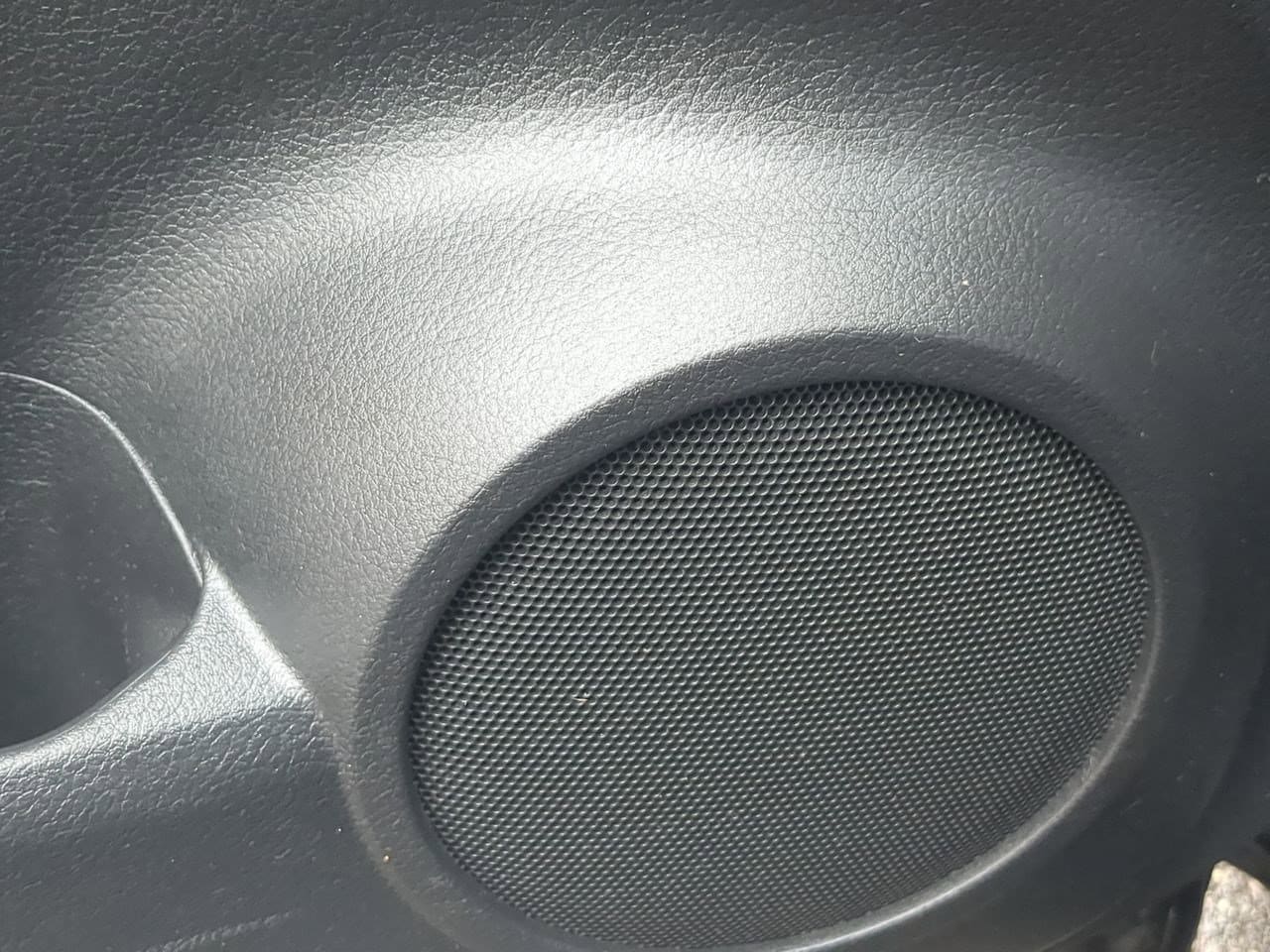 Thumbnail: 2018 Nissan Rogue Sport - 28