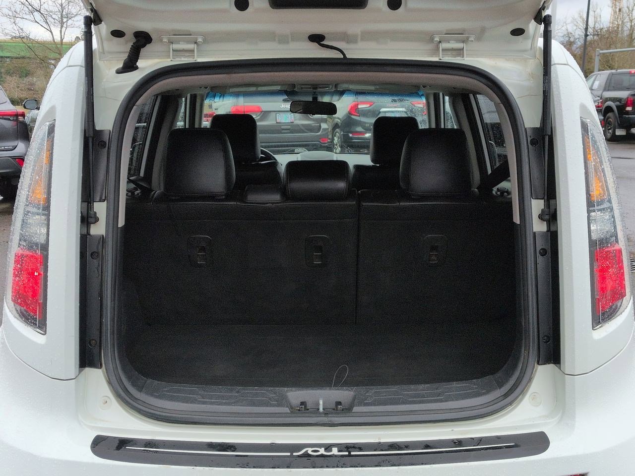 Thumbnail: 2011 Kia Soul - 36