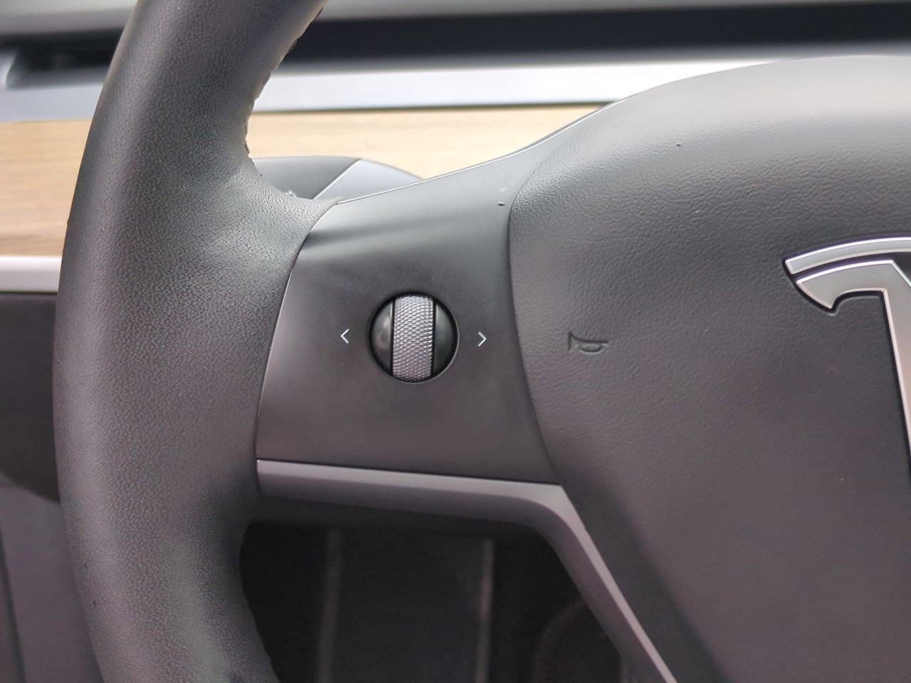 Thumbnail: 2022 Tesla Model 3 - 26