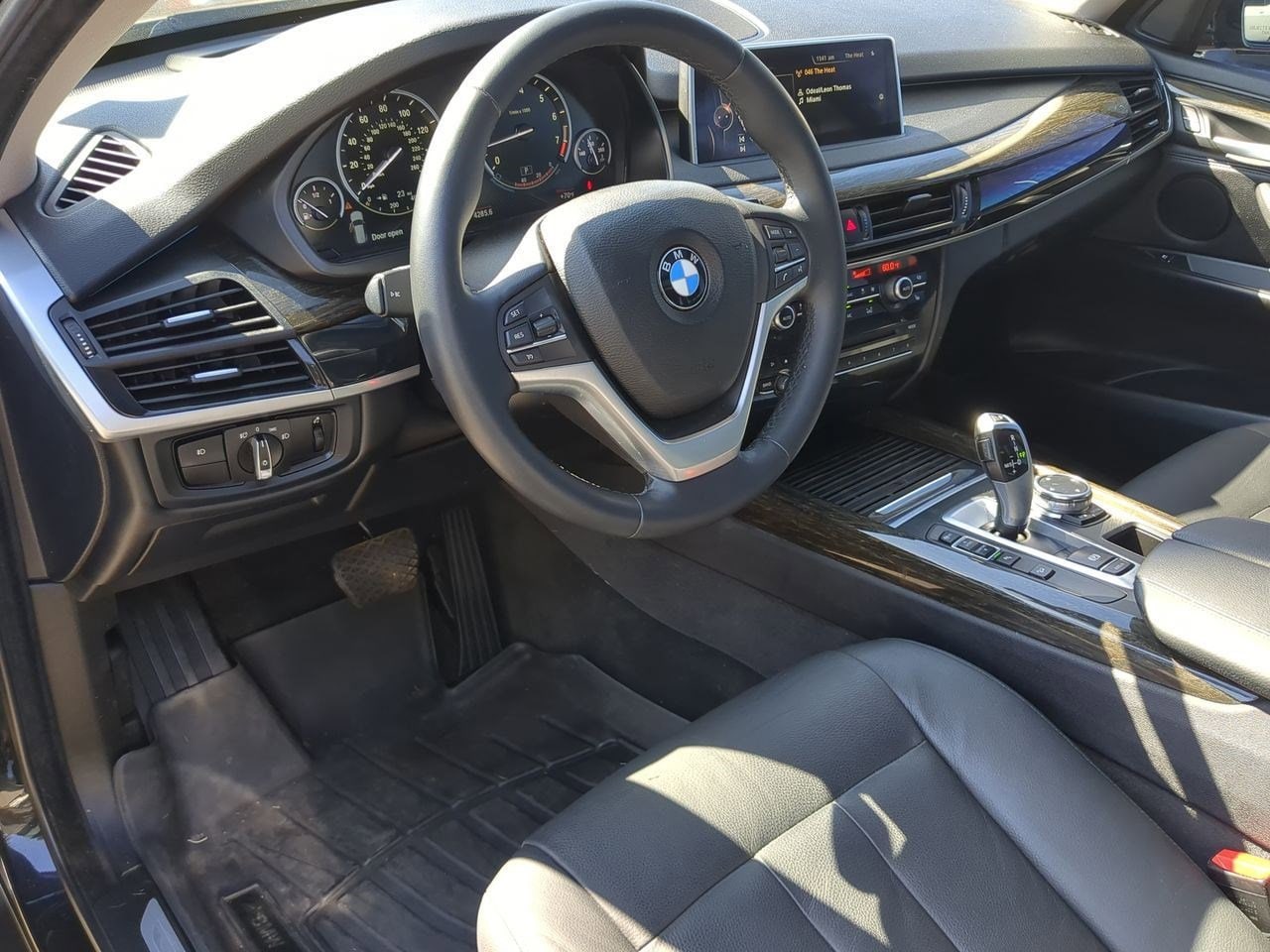 Thumbnail: 2015 BMW X5 - 10