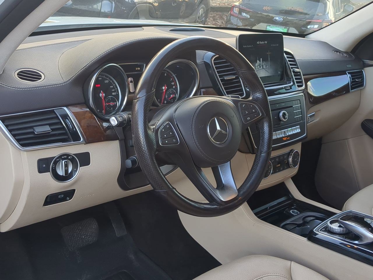 Thumbnail: 2019 Mercedes-Benz GLS - 10