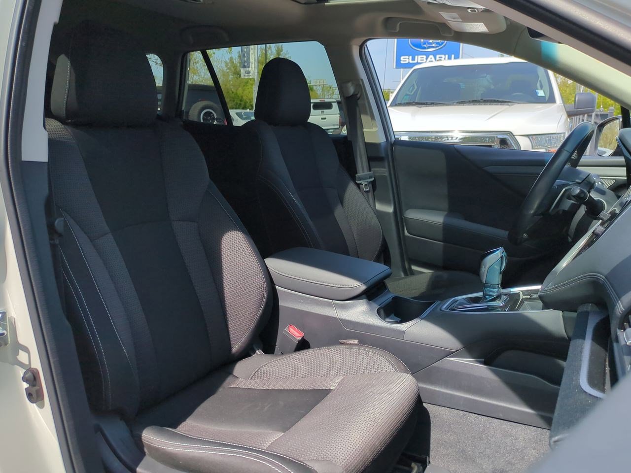 2022 Subaru Outback Premium 24