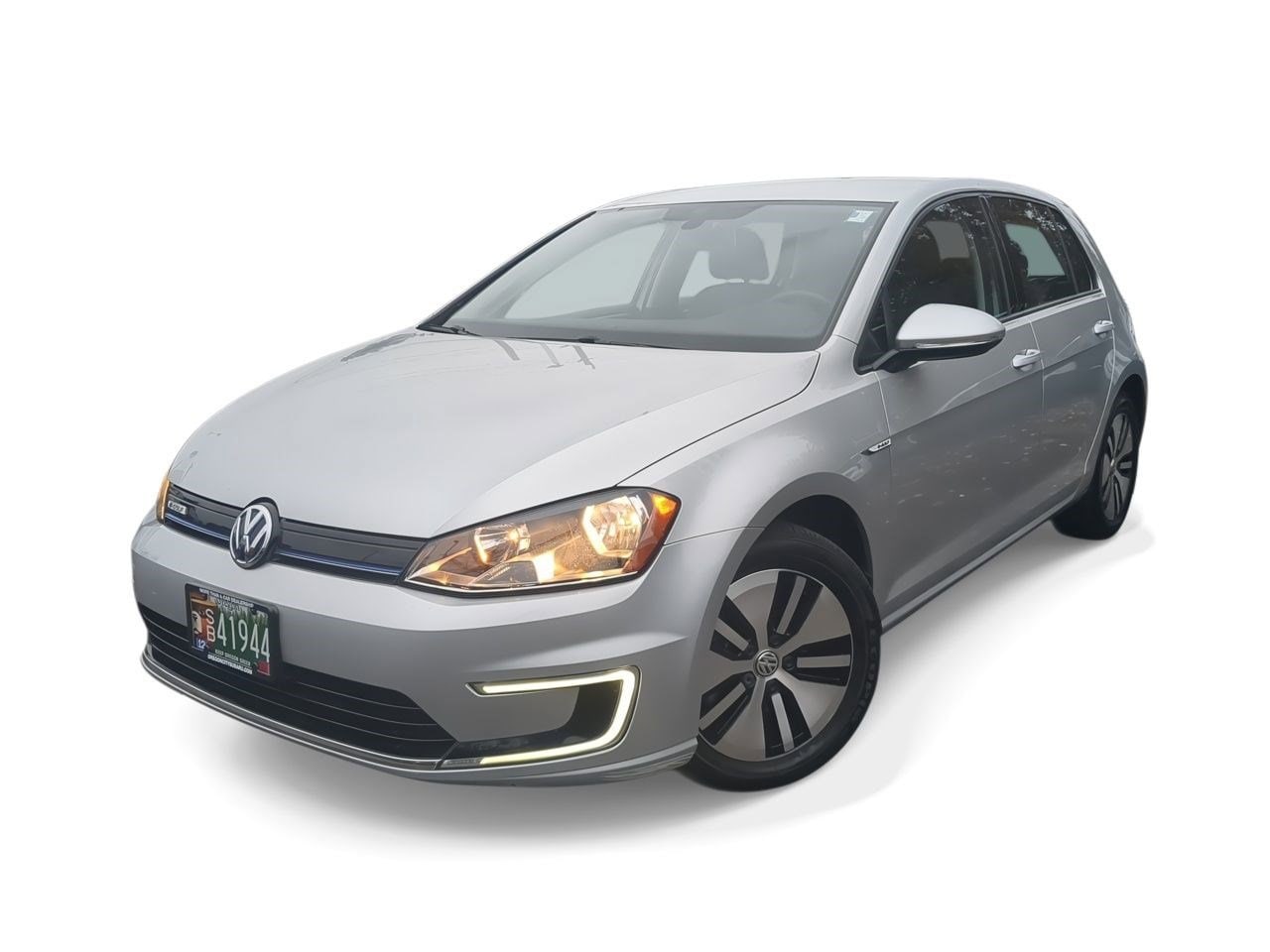 Thumbnail: 2016 Volkswagen e-Golf - 1
