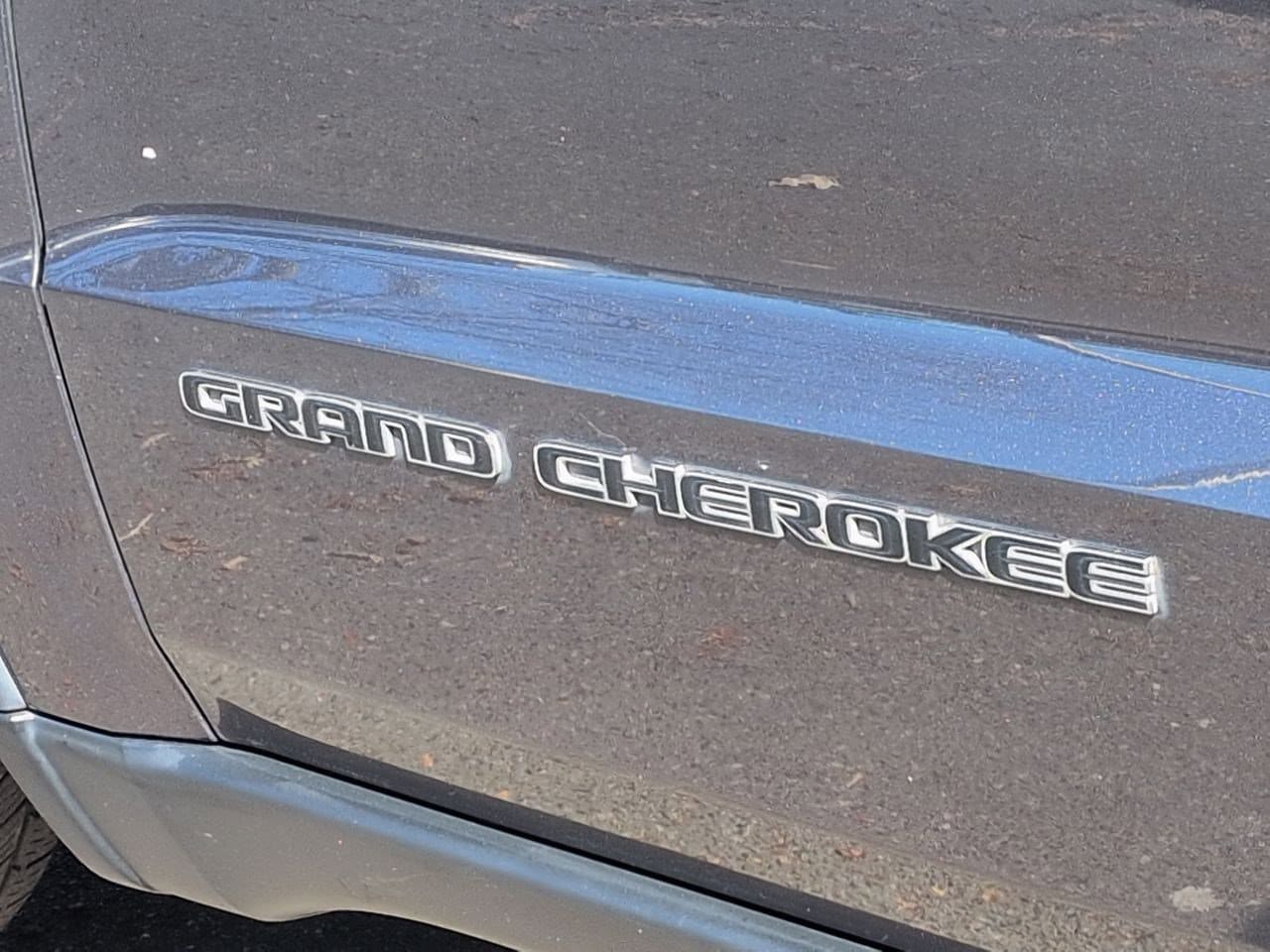 Thumbnail: 2020 Jeep Grand Cherokee - 13