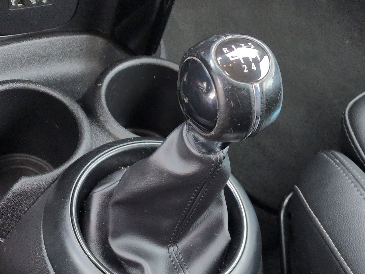 Thumbnail: 2018 MINI Cooper Hardtop - 28