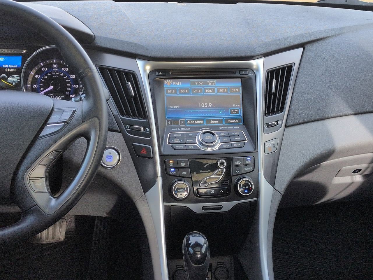 Thumbnail: 2015 Hyundai Sonata - 30