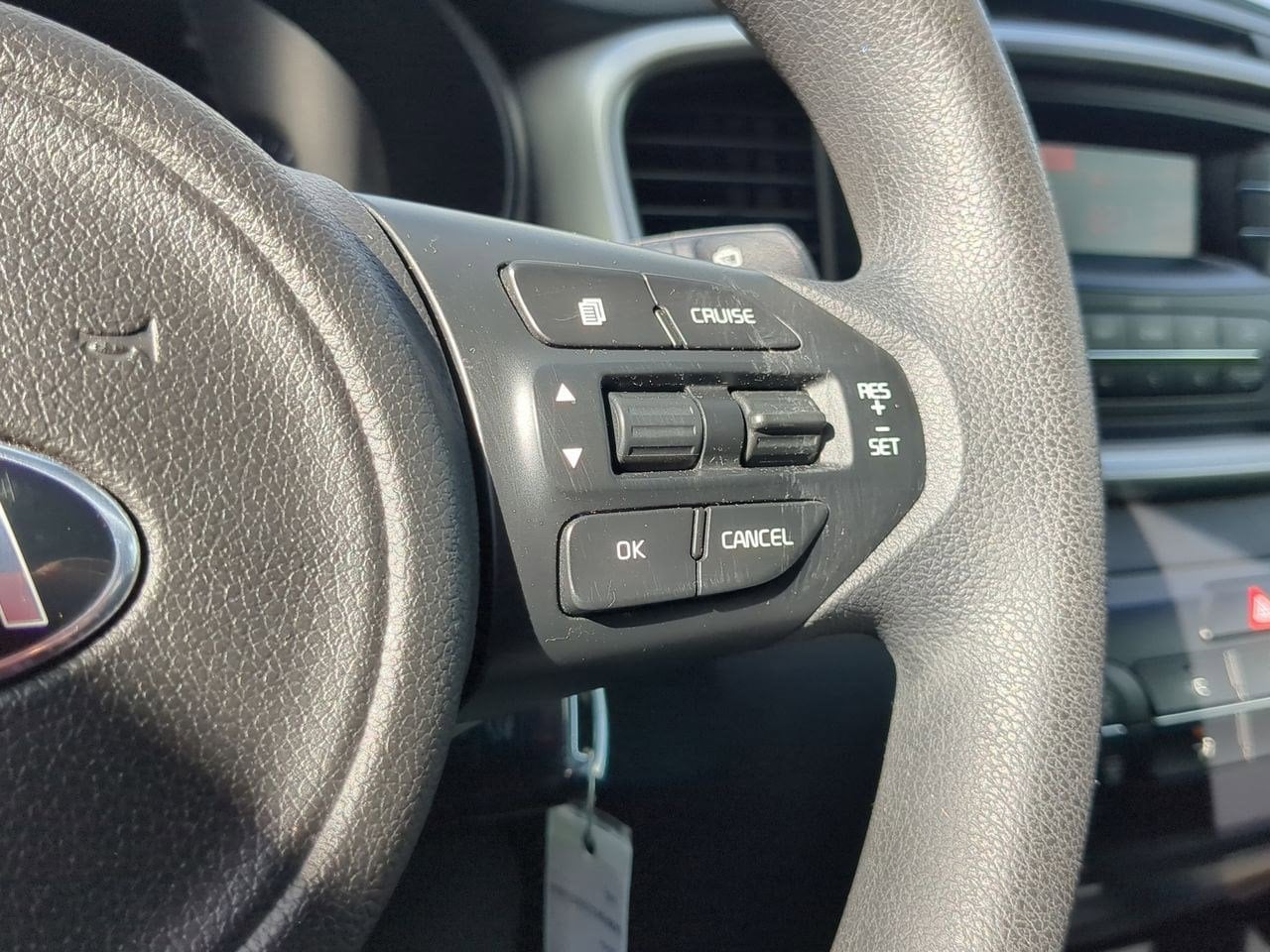 Thumbnail: 2016 Kia Sorento - 24