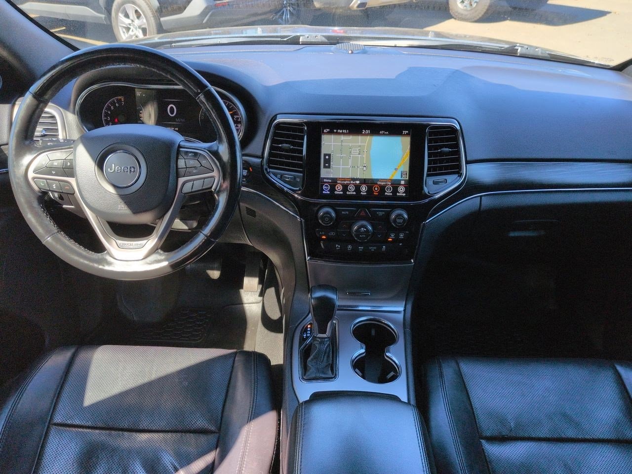 Thumbnail: 2020 Jeep Grand Cherokee - 16