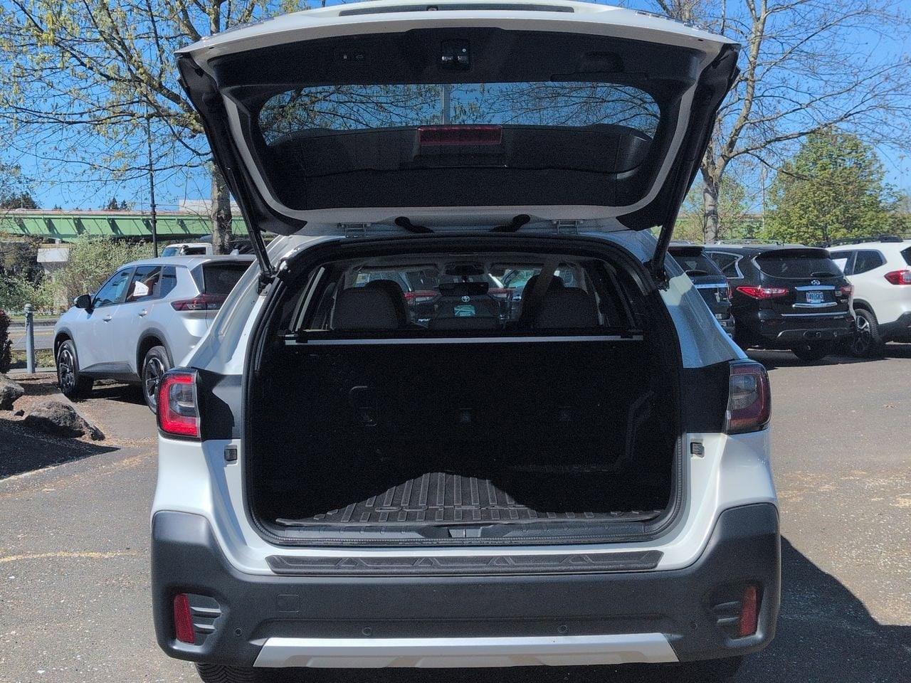 Thumbnail: 2020 Subaru Outback - 37