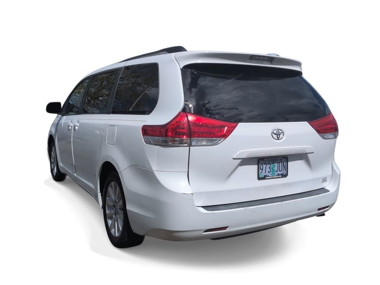 Thumbnail: 2011 Toyota Sienna - 6
