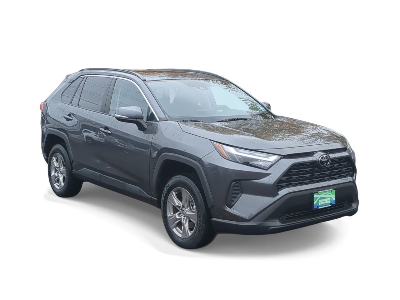 2022 Toyota RAV4 XLE photo 2