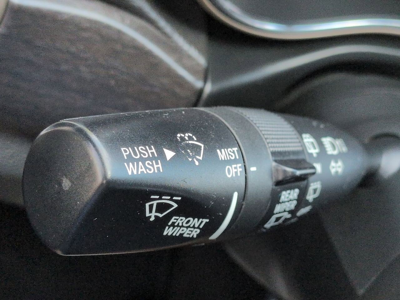 Thumbnail: 2014 Jeep Grand Cherokee - 34