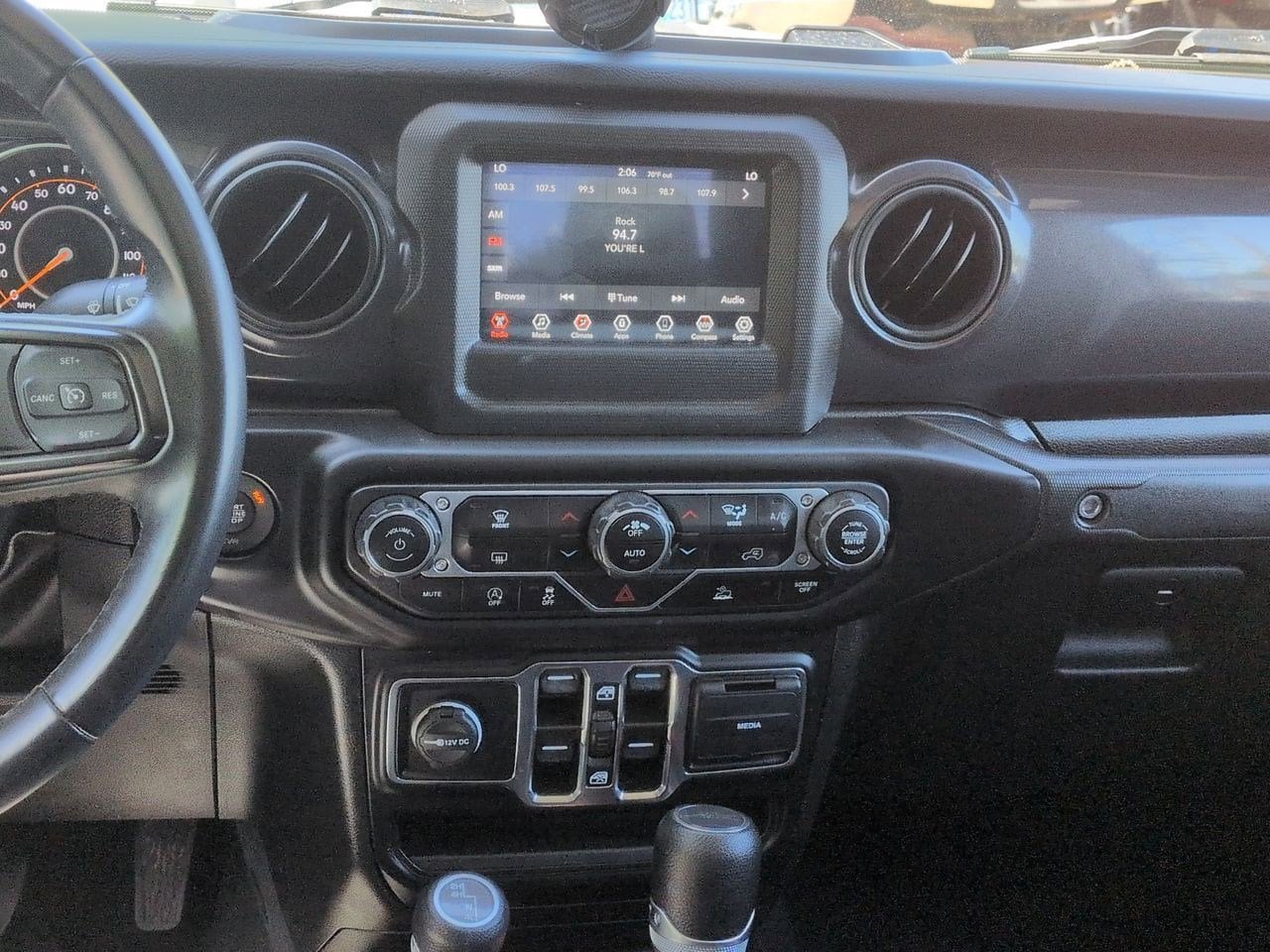 Thumbnail: 2022 Jeep Gladiator - 26