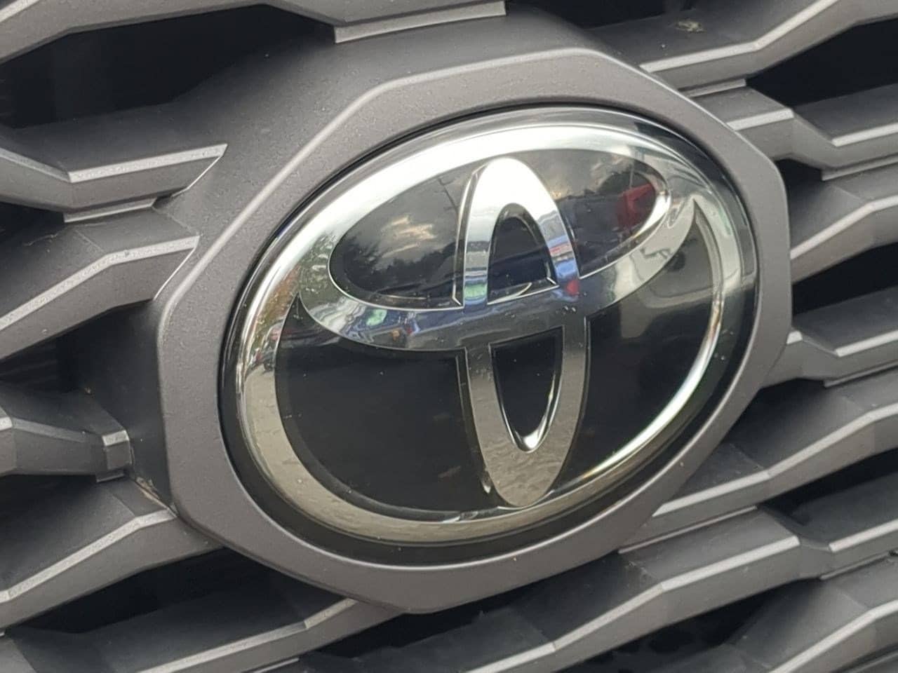 Thumbnail: 2021 Toyota Tacoma - 12