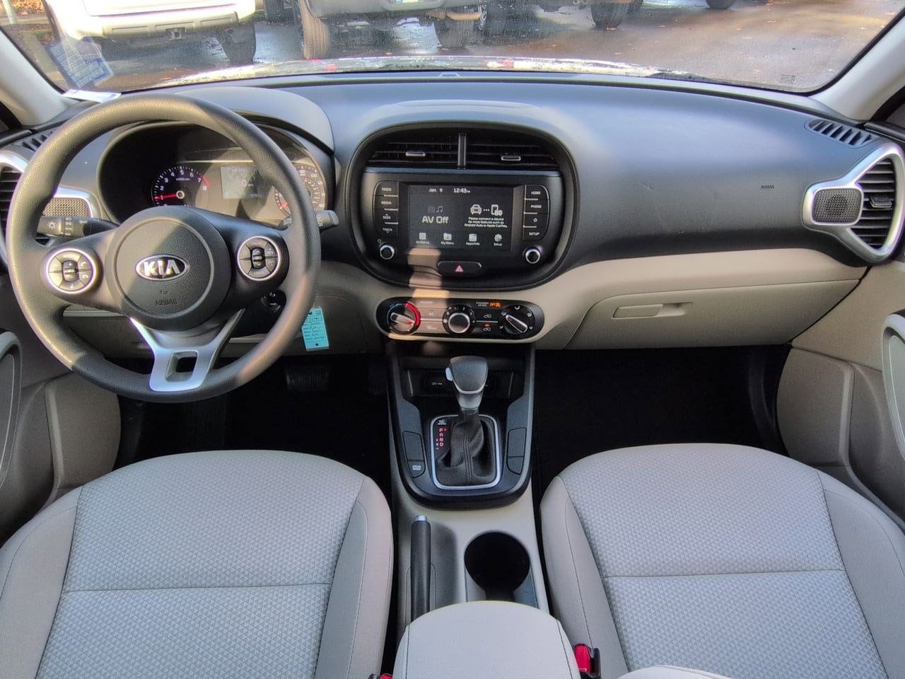 Thumbnail: 2020 Kia Soul - 16