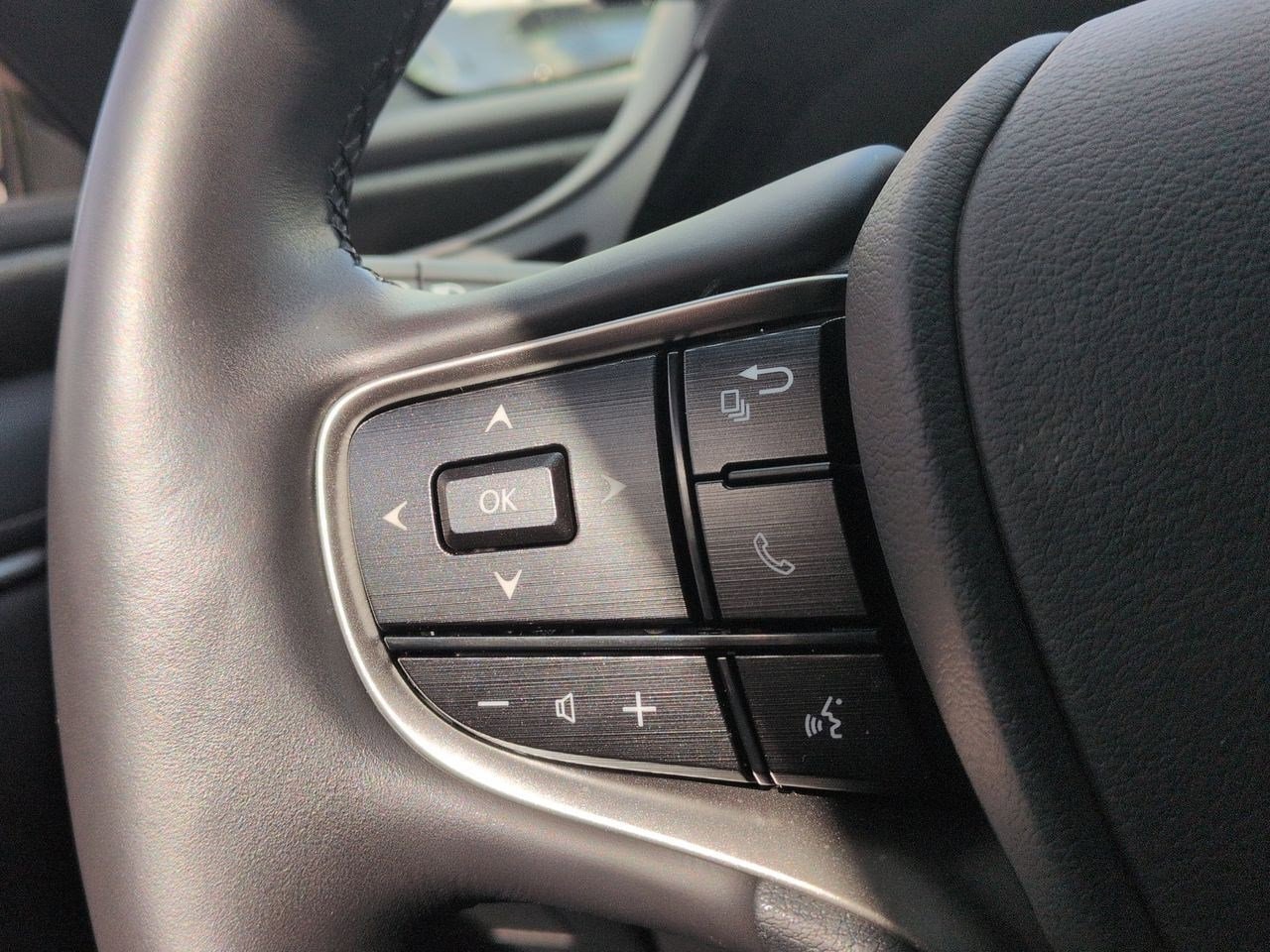 Thumbnail: 2025 Lexus ES - 26