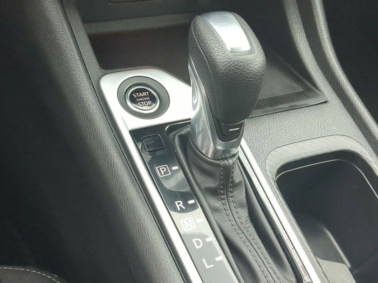 Thumbnail: 2023 Nissan Sentra - 30