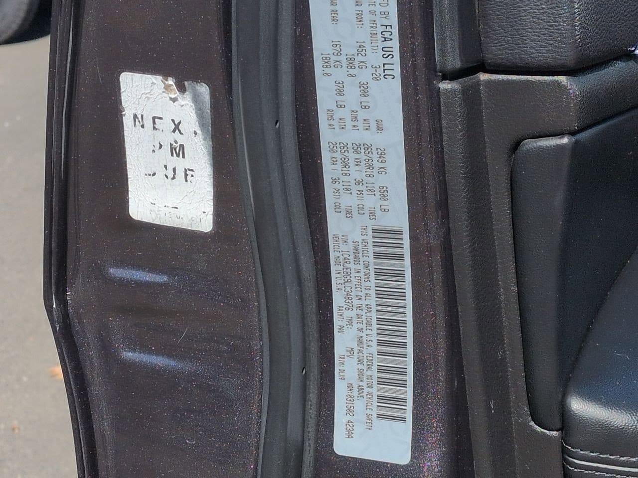 Thumbnail: 2020 Jeep Grand Cherokee - 37