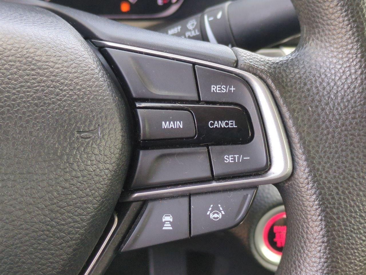 2020 Honda Accord LX 24