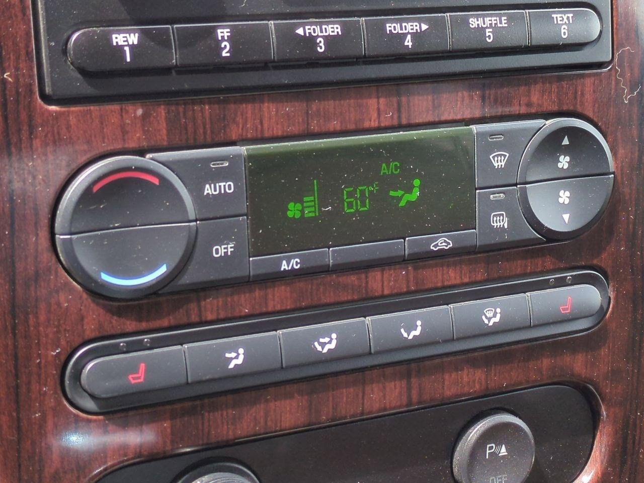 Thumbnail: 2006 Ford Econoline - 30