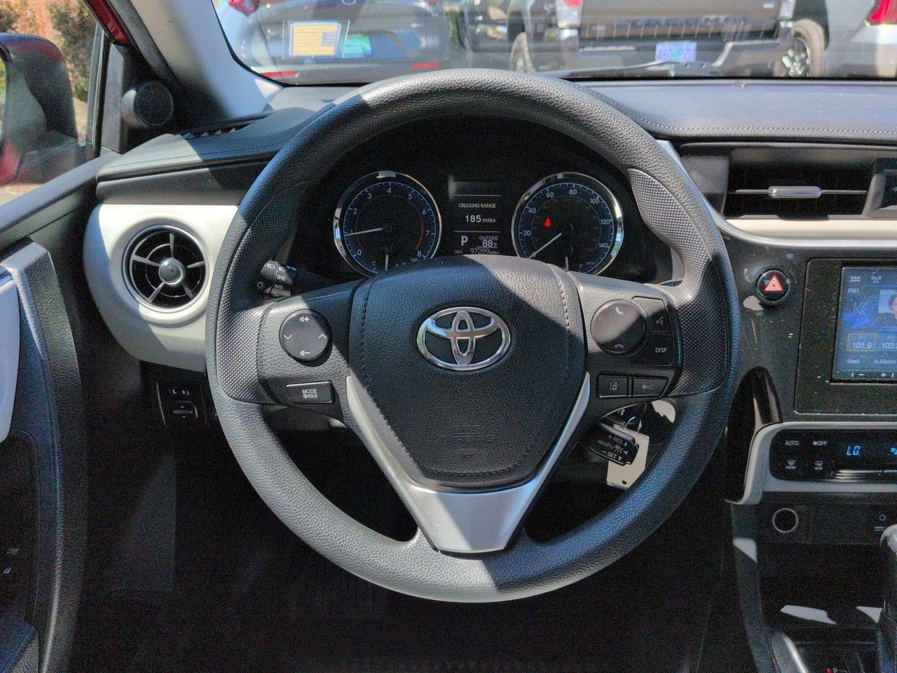 Thumbnail: 2019 Toyota Corolla - 21