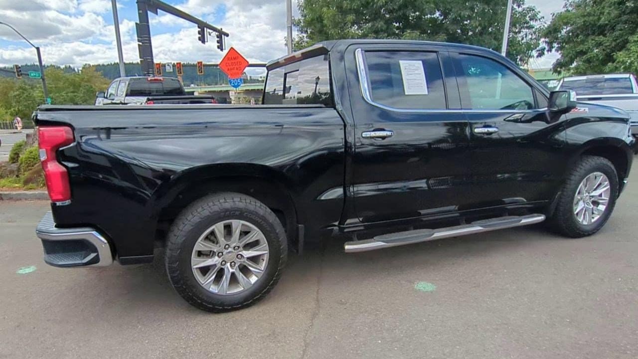 Thumbnail: 2020 Chevrolet Silverado 1500 - 8