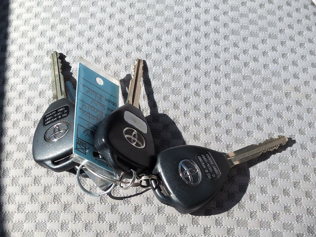 Thumbnail: 2007 Toyota RAV4 - 31