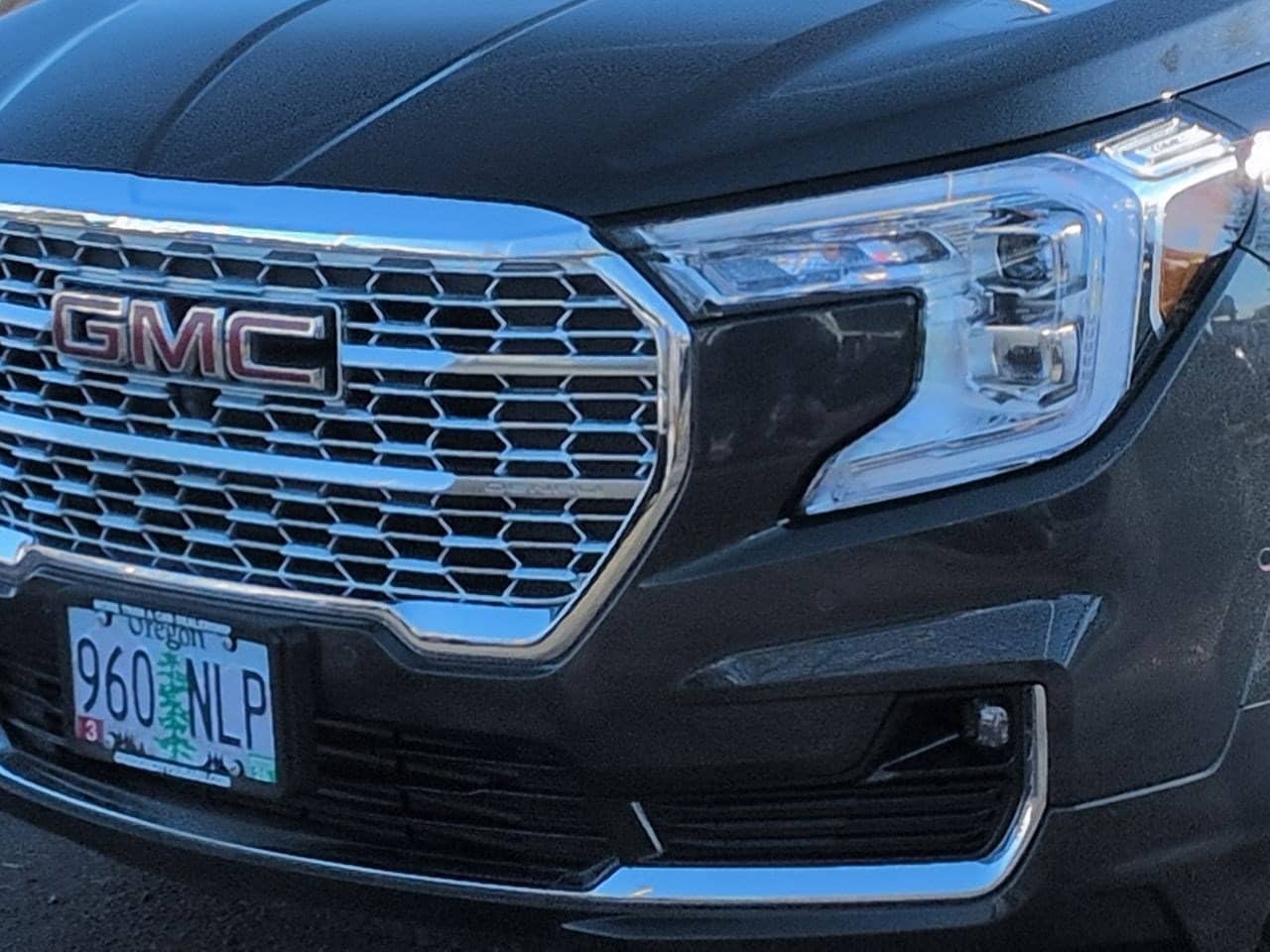 Thumbnail: 2022 GMC Terrain - 11
