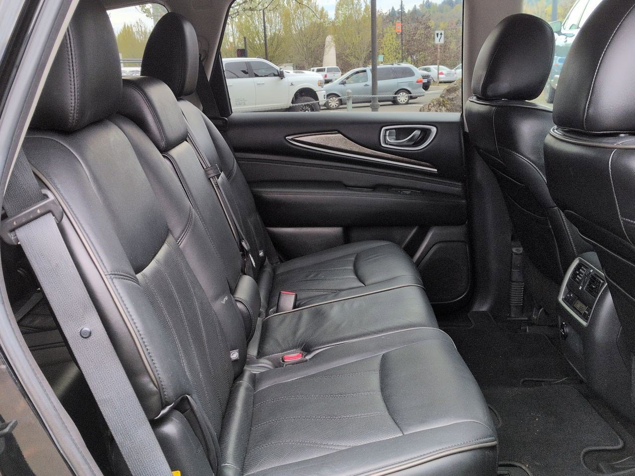 Thumbnail: 2014 INFINITI QX60 - 22