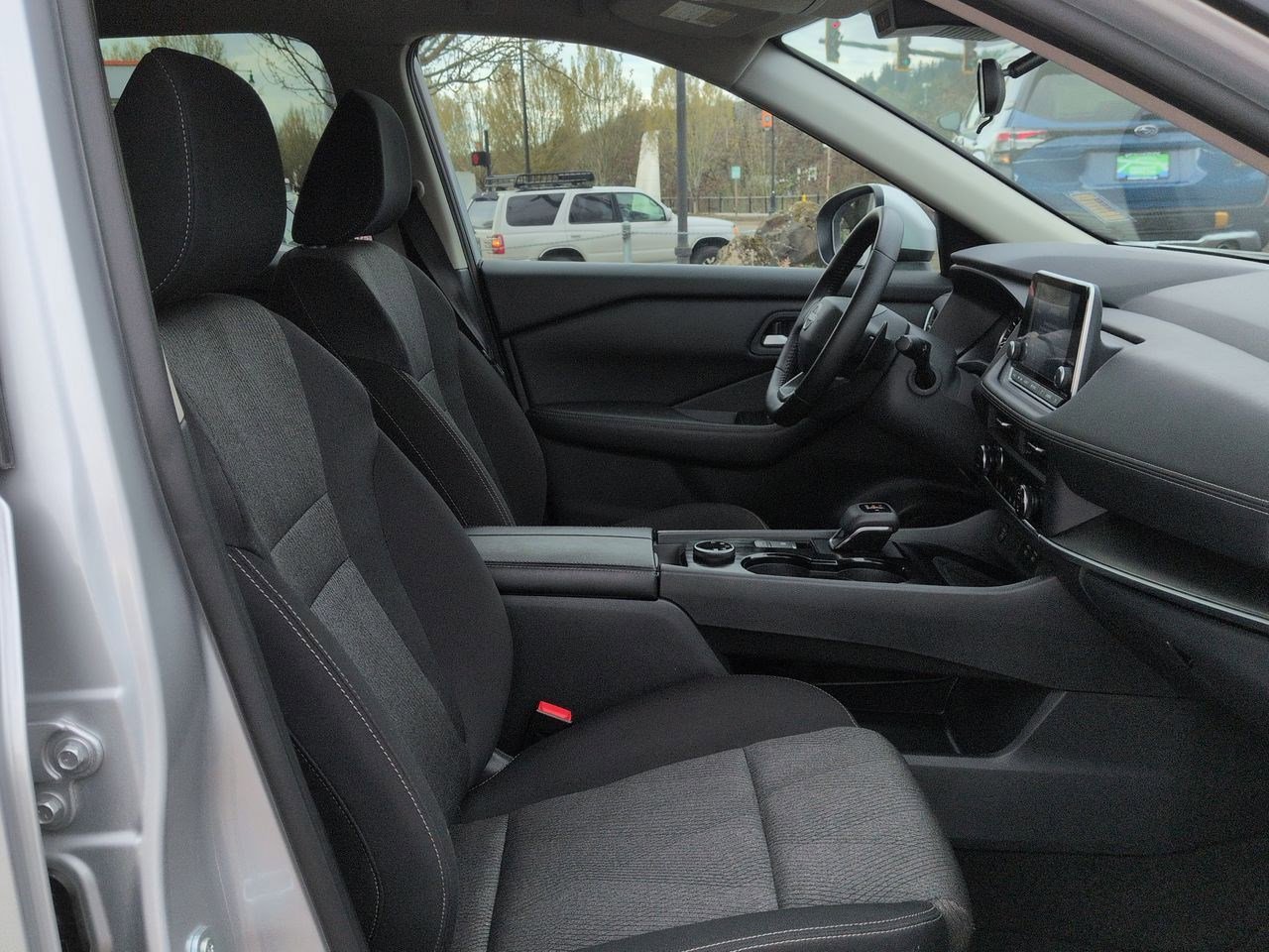 Thumbnail: 2025 Nissan Rogue - 21