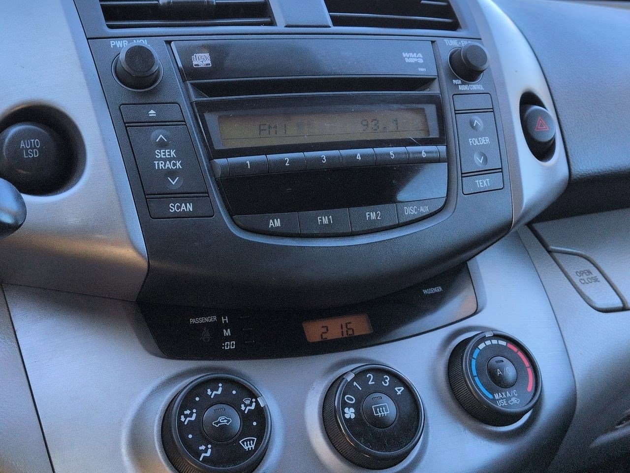 Thumbnail: 2007 Toyota RAV4 - 25