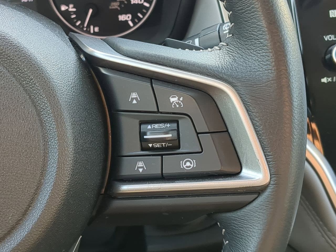 Thumbnail: 2022 Subaru Outback - 32