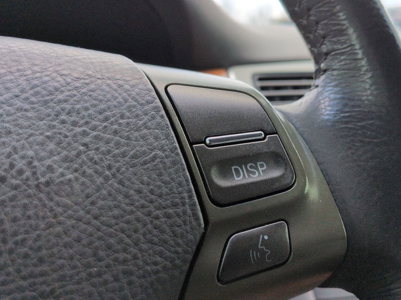 Thumbnail: 2005 Lexus ES - 25