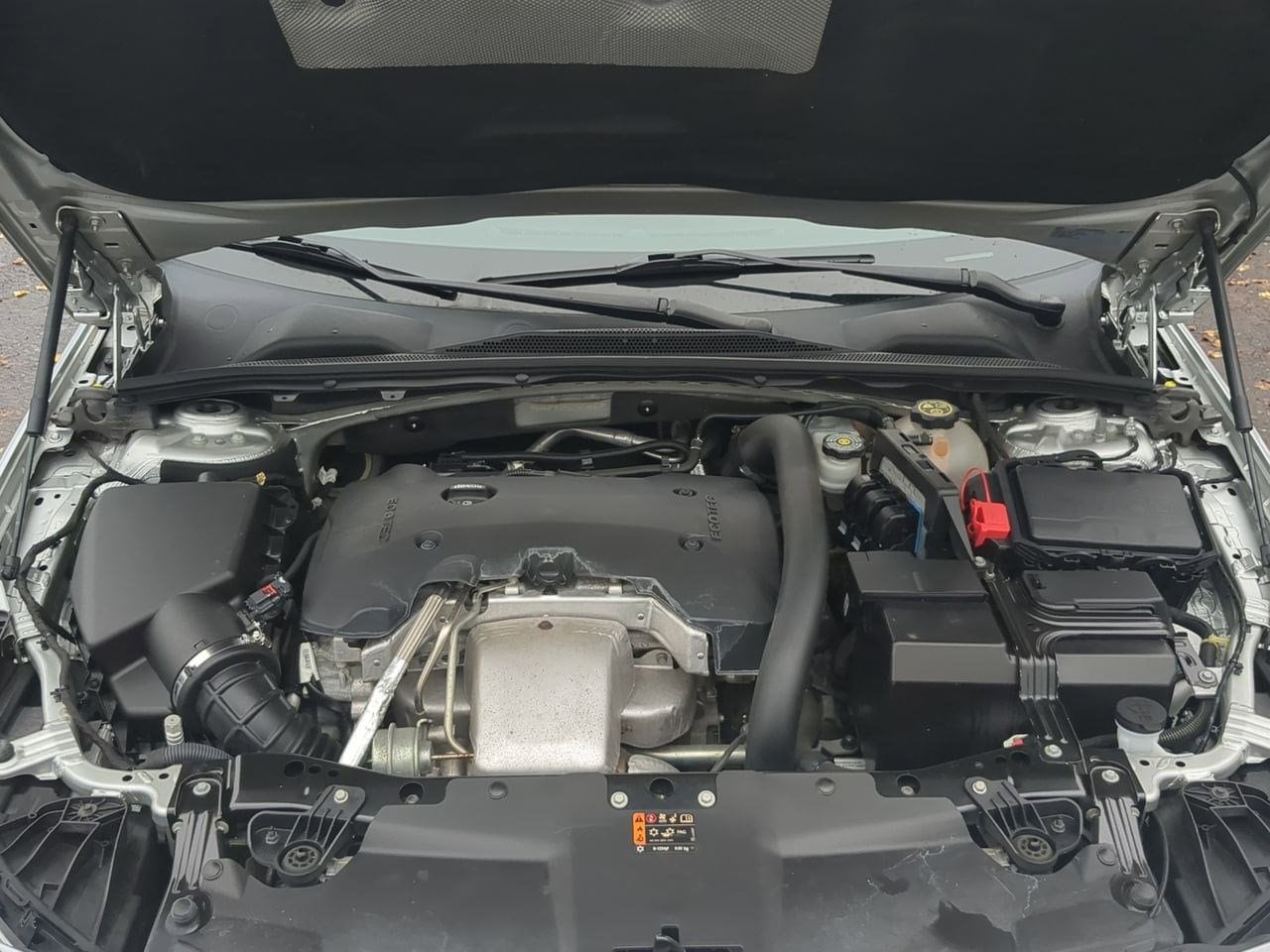 Thumbnail: 2018 Buick Regal - 15