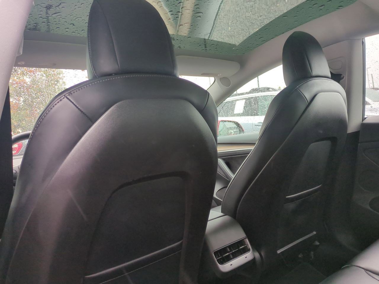 Thumbnail: 2022 Tesla Model 3 - 19