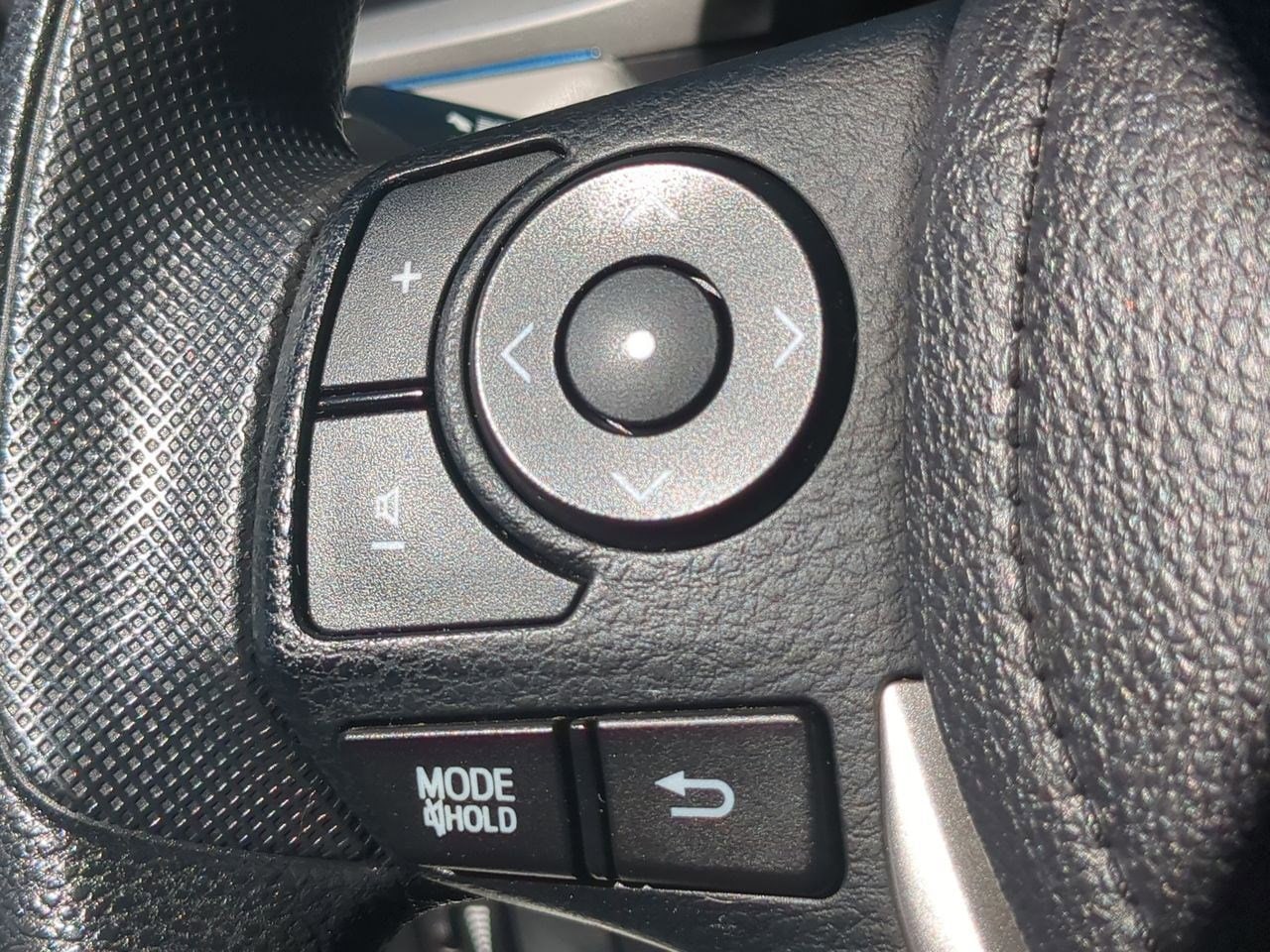 Thumbnail: 2016 Toyota Corolla - 25