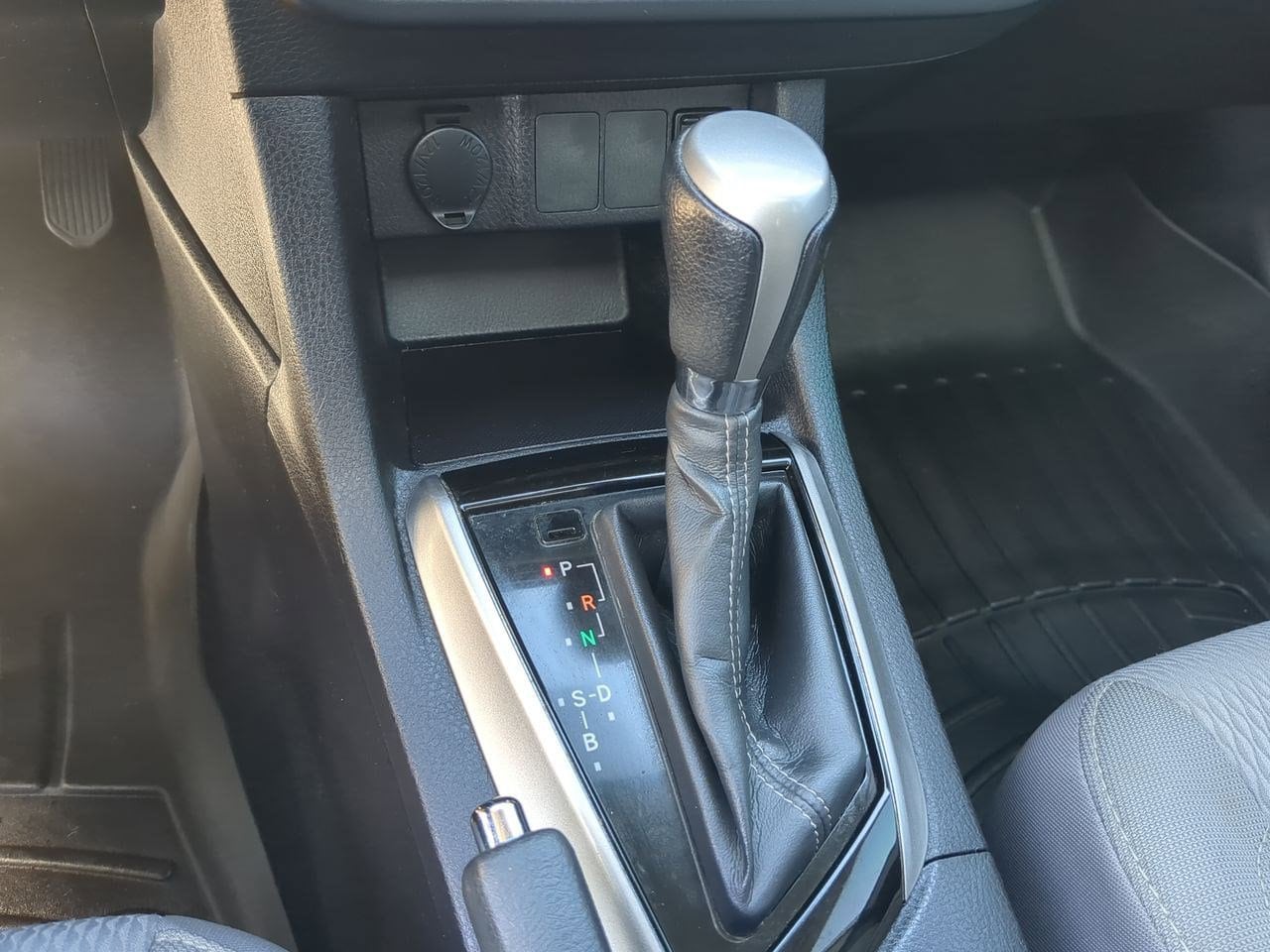 Thumbnail: 2016 Toyota Corolla - 33