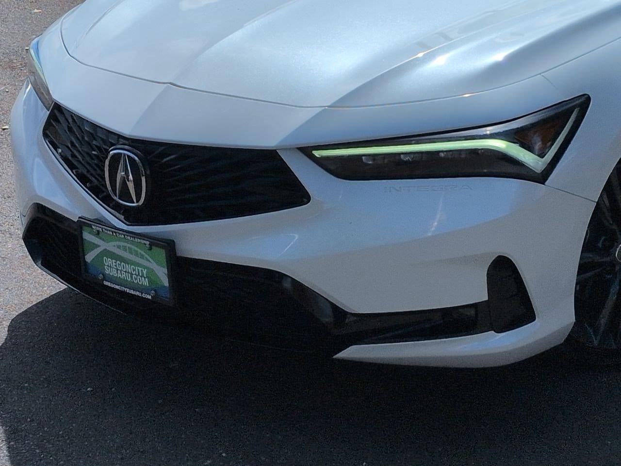 Thumbnail: 2023 Acura Integra - 10