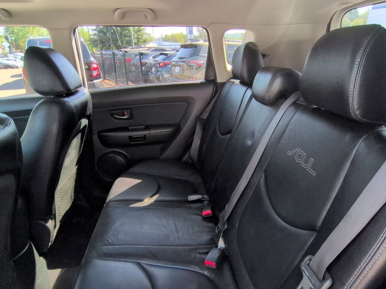 Thumbnail: 2011 Kia Soul - 20