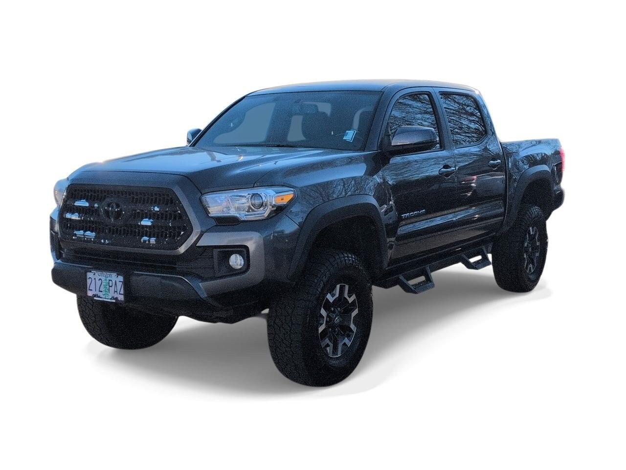 Thumbnail: 2016 Toyota Tacoma - 4