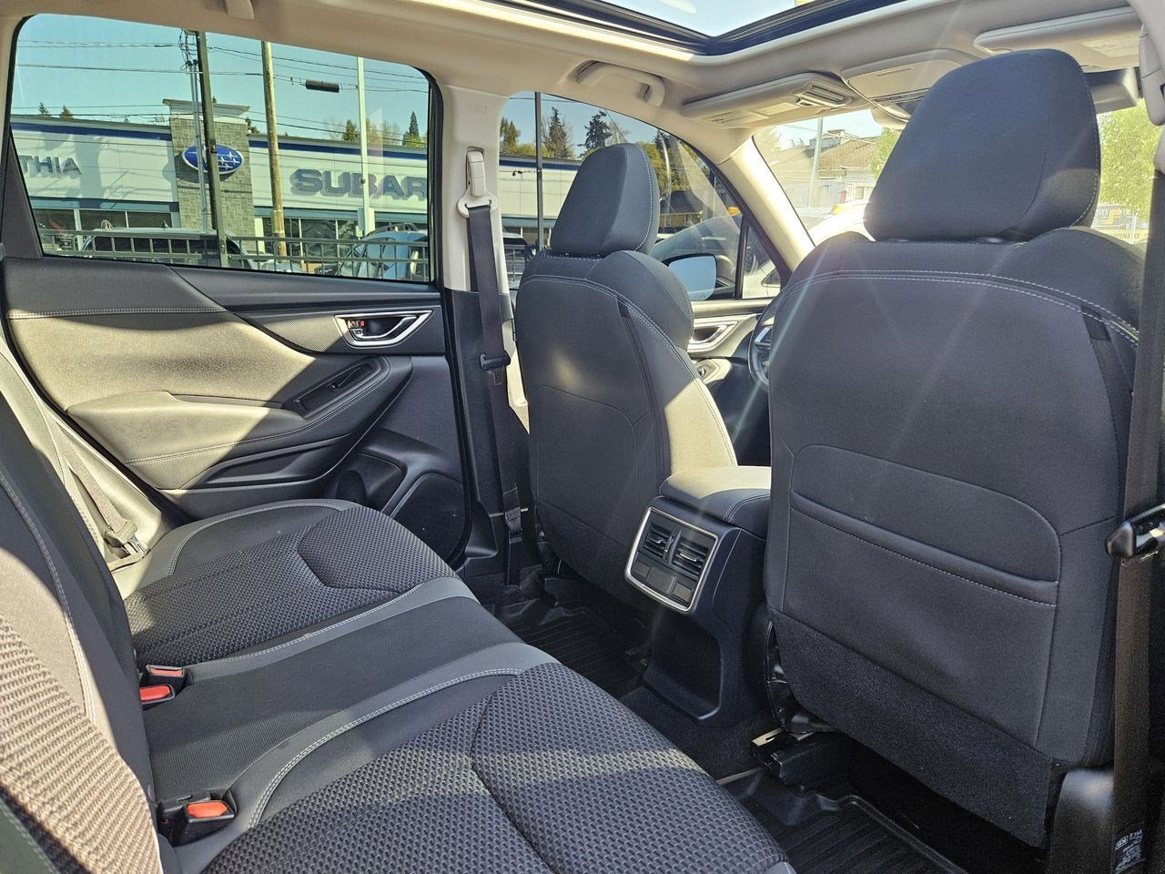 2022 Subaru Forester Premium 18