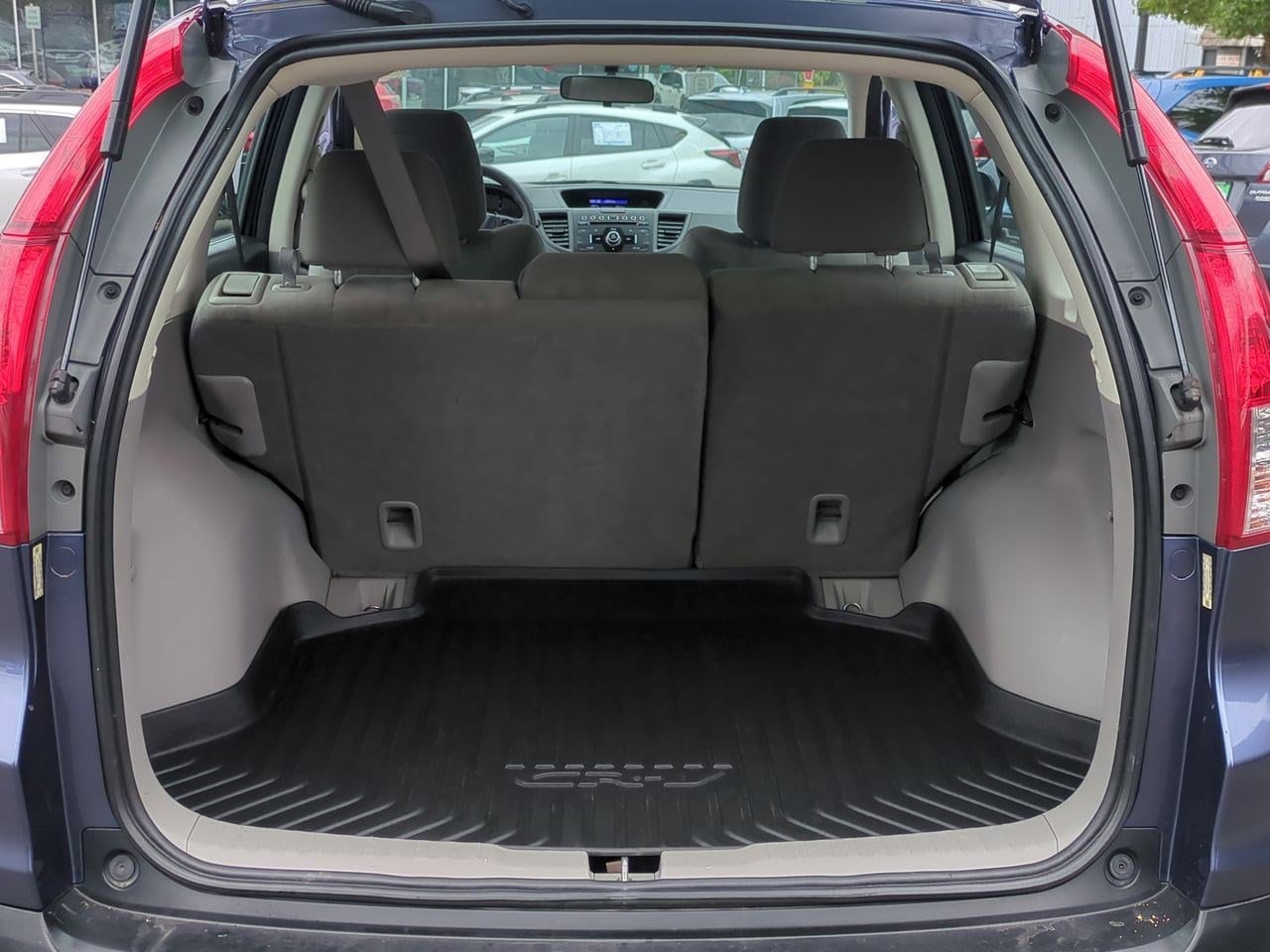 2014 Honda CR-V LX 34
