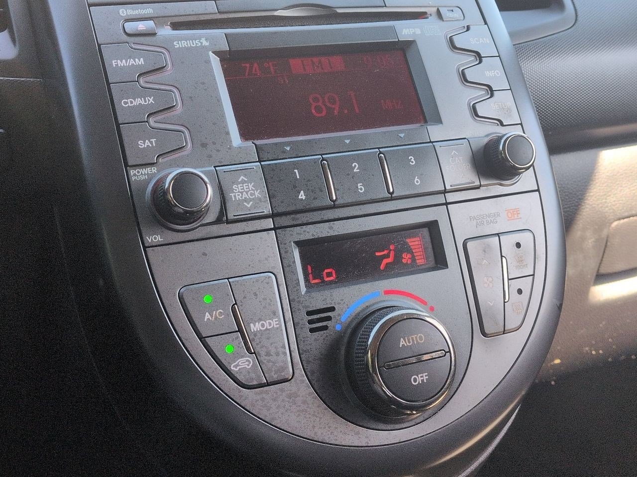 Thumbnail: 2011 Kia Soul - 29
