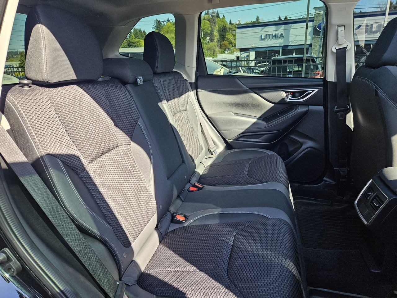 2022 Subaru Forester Premium 21