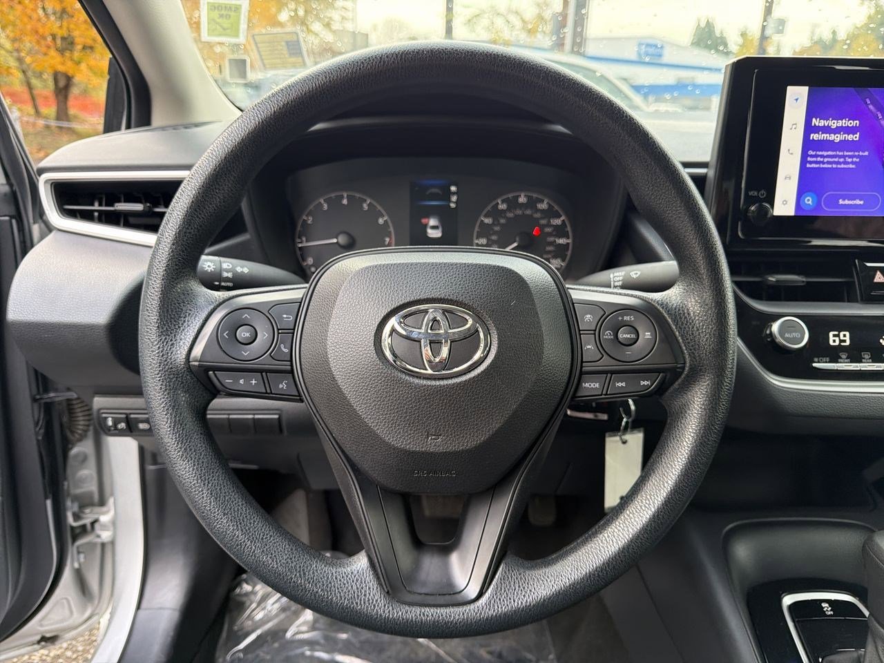 Thumbnail: 2023 Toyota Corolla - 28