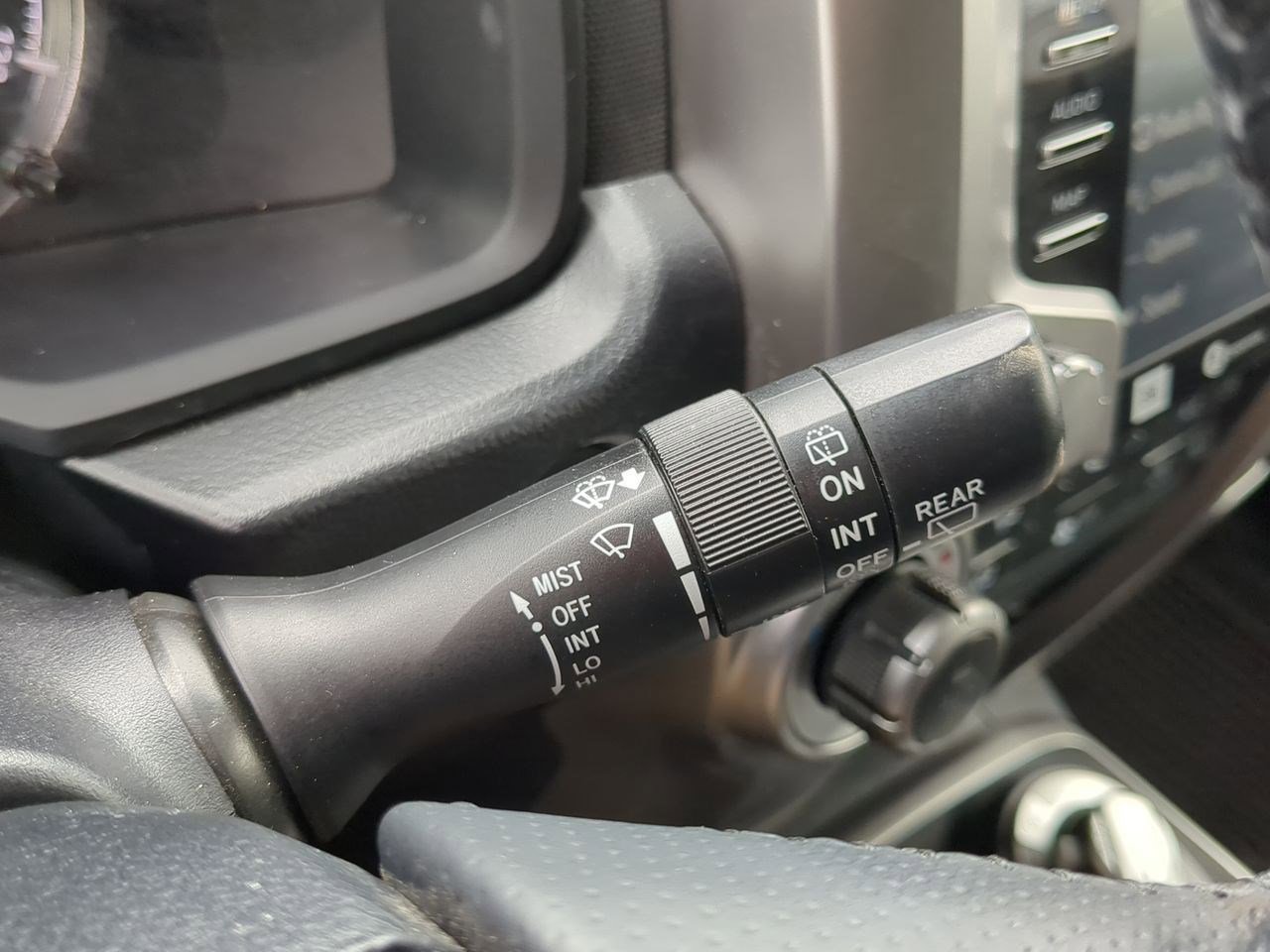 Thumbnail: 2023 Toyota 4Runner - 34