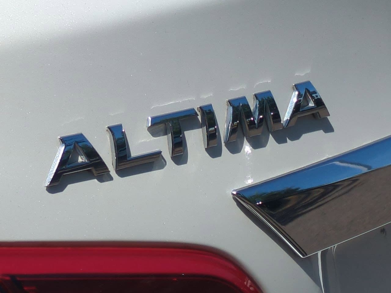Thumbnail: 2018 Nissan Altima - 12
